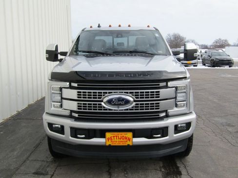 Used 2019 Ford F350 Platinum w/ Platinum Ultimate Package image 13
