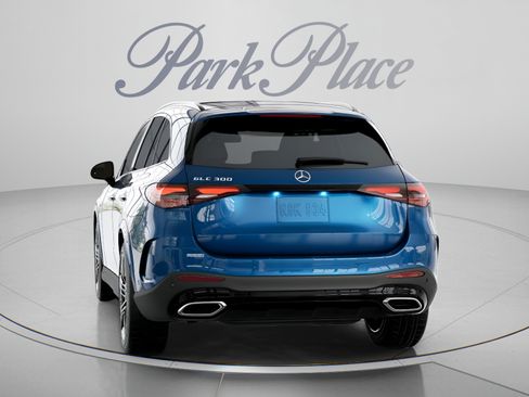 Certified 2026 Mercedes-Benz GLC 300 image 15