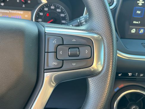 Used 2024 Chevrolet Blazer LT w/ Convenience Package image 17