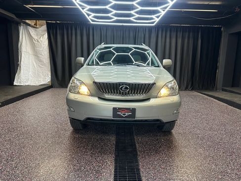 Used 2005 Lexus RX 330 AWD image 2