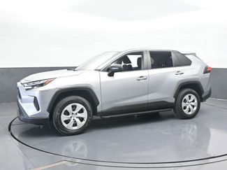 Used 2023 Toyota RAV4 LE video 2