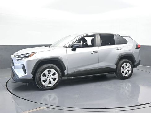Used 2023 Toyota RAV4 LE image 2
