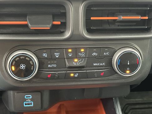 Certified 2023 Ford Maverick XLT image 21