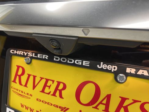 Used 2024 Ford Expedition Max Platinum image 7