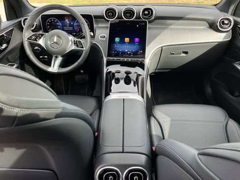 Certified 2025 Mercedes-Benz GLC 300 4MATIC image 13