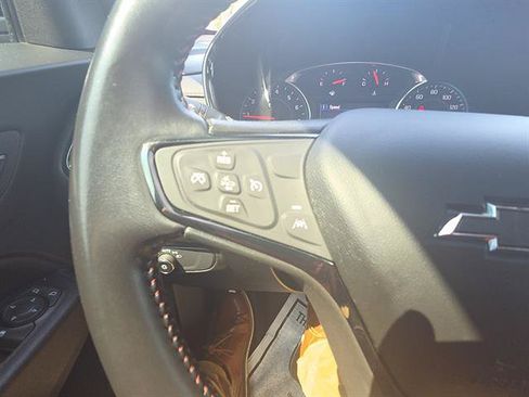 Used 2022 Chevrolet Equinox RS AWD/4WD image 25
