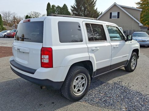 Used 2016 Jeep Patriot Sport w/ Power Value Group image 7