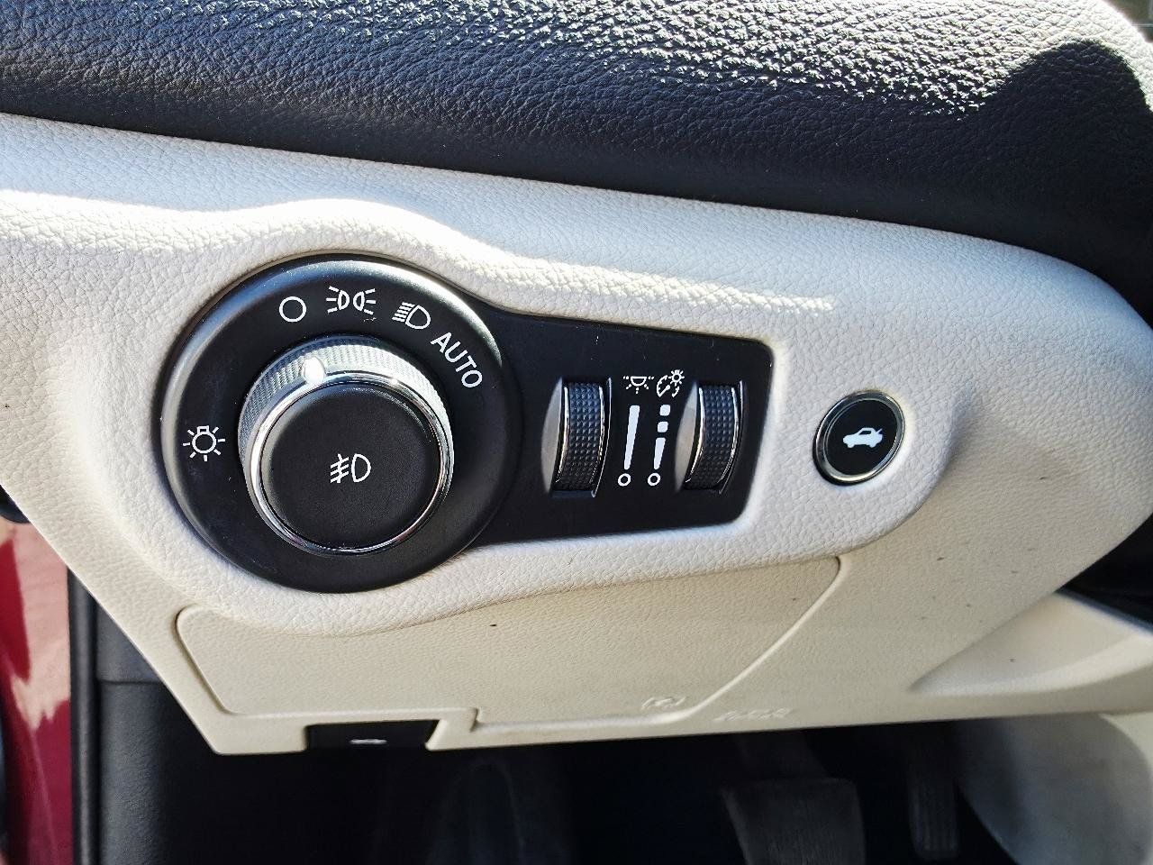 Used 2015 Chrysler 200 C w/ Navigation & Sound Group I AWD/4WD image 25