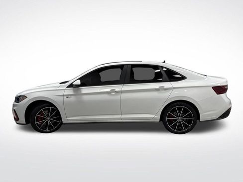 Used 2025 Volkswagen Jetta GLI Autobahn image 12
