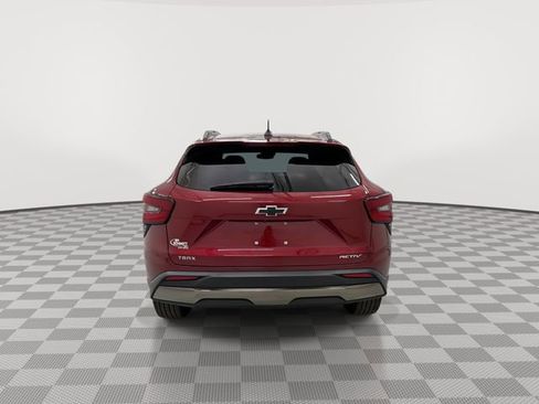 Used 2024 Chevrolet Trax ACTIV FWD image 9