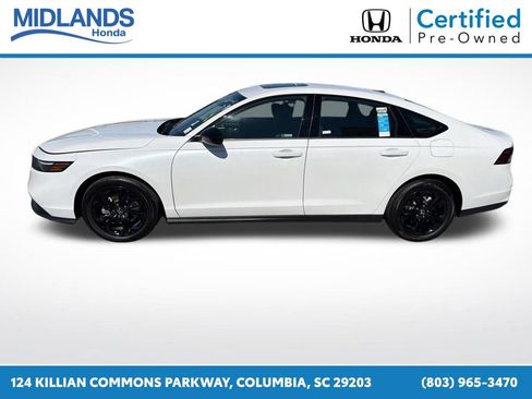 Certified 2025 Honda Accord SE image 4