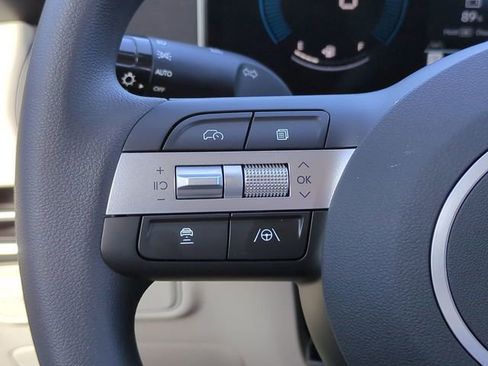 New 2026 Hyundai Tucson SE image 22