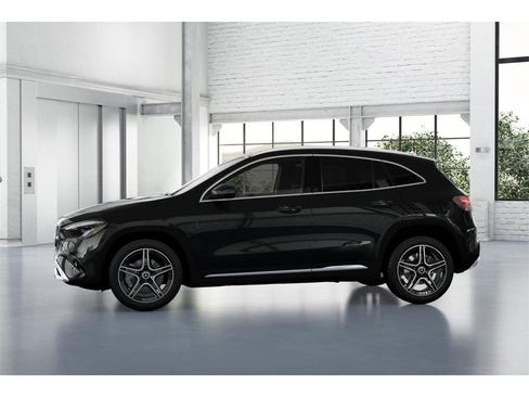 New 2026 Mercedes-Benz GLA 250 4MATIC image 35