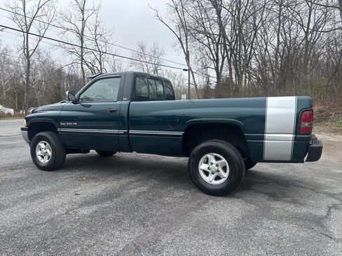 Used 1997 Dodge Ram 1500 Truck 4x4 Regular Cab image 18