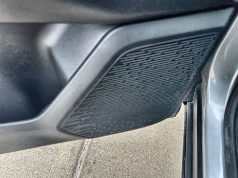 Certified 2025 Chevrolet Equinox LT image 23