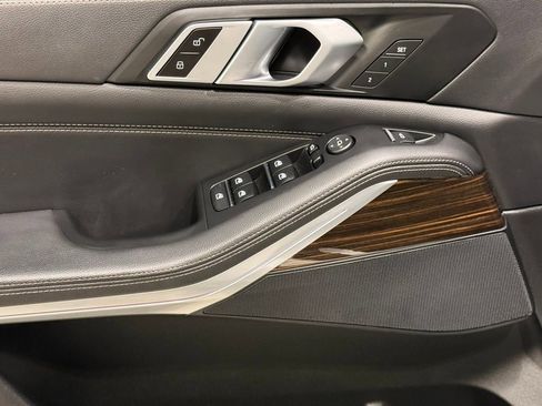 Used 2020 BMW X5 sDrive40i w/ Premium Package image 16