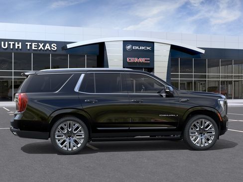 New 2026 GMC Yukon Denali Ultimate AWD/4WD image 5