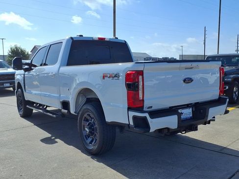 Used 2024 Ford F250 Lariat w/ Sport Appearance Package AWD/4WD image 4