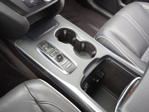 Used 2017 Acura MDX SH-AWD w/ Advance Package image 19