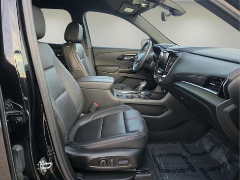 Used 2023 Chevrolet Traverse RS w/ LPO, Floor Liner Package image 75
