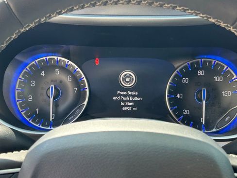 Certified 2023 Chrysler Pacifica Touring-L FWD image 20