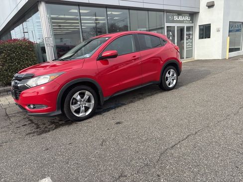 Used 2016 Honda HR-V EX image 9