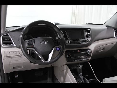 Used 2018 Hyundai Tucson Sport w/ Cargo Package image 6