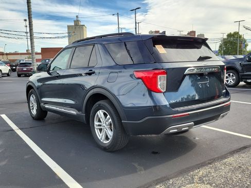 Certified 2024 Ford Explorer XLT w/ Equipment Group 202A AWD/4WD image 4