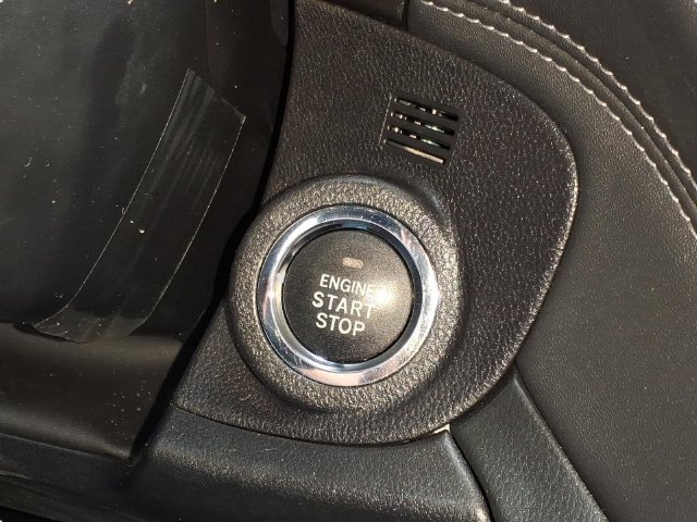 Used 2025 Subaru Outback Premium AWD/4WD image 12