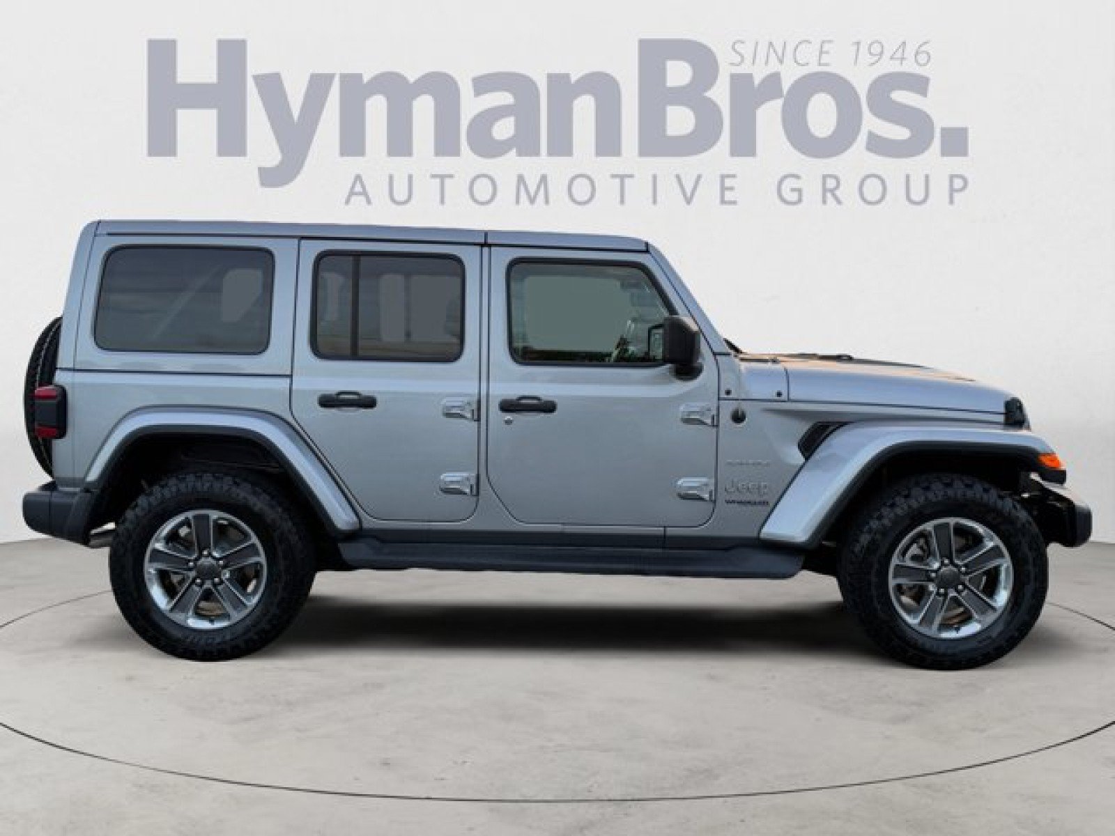 Used 2021 Jeep Wrangler Unlimited Sahara AWD/4WD image 2