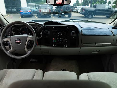 Used 2008 GMC Sierra 1500 SLE w/ Power Pack Plus RWD image 8