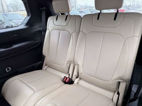 Used 2024 Jeep Grand Cherokee L Limited w/ Luxury Tech Group II image 26