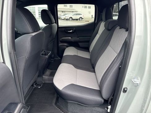 Used 2023 Toyota Tacoma TRD Off-Road w/ Black Out Package (TMS) image 18