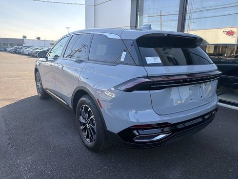 New 2026 Lincoln Nautilus Premier AWD/4WD image 3