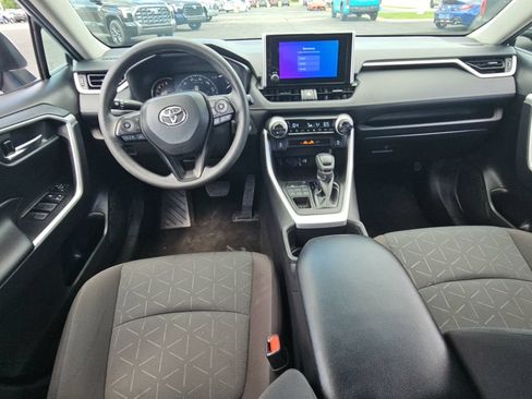 Certified 2025 Toyota RAV4 XLE AWD/4WD image 8