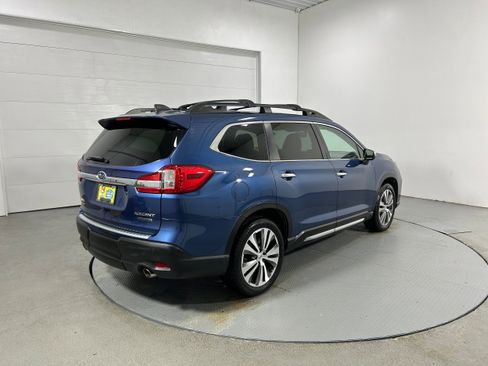 Used 2019 Subaru Ascent Touring w/ Popular Package #3 image 38