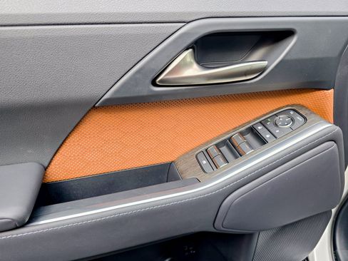 Used 2026 Lexus GX 550 w/ Accessory Package (2T) image 14