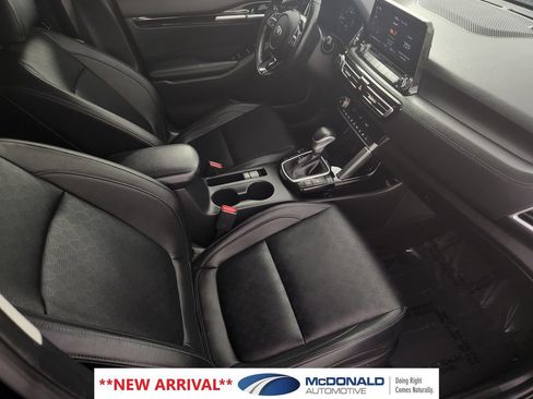 Used 2021 Kia Seltos SX w/ SX Sunroof Package AWD/4WD image 16