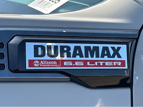 New 2026 GMC Sierra 2500 AT4 w/ AT4 Premium Plus Package image 15