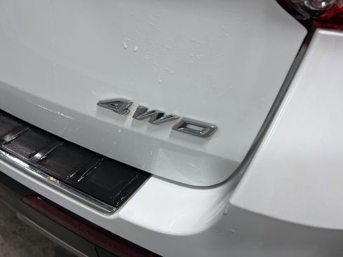 Used 2023 Ford Explorer Limited image 18