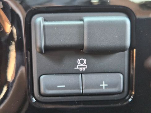 New 2026 GMC Sierra 1500 SLE AWD/4WD image 19