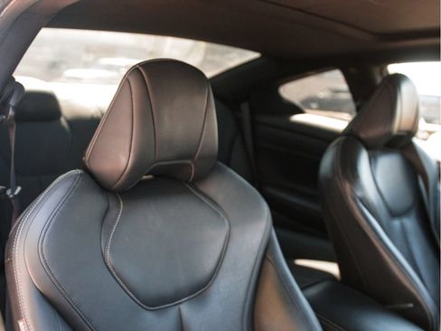 Used 2018 INFINITI Q60 3.0t Luxe RWD image 29