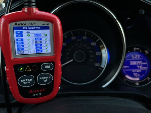 Used 2016 Honda Fit EX image 43