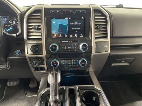 Used 2018 Ford F150 Platinum w/ Technology Package AWD/4WD image 16
