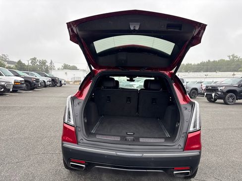 Certified 2023 Cadillac XT5 Sportv w/ Platinum Package image 12