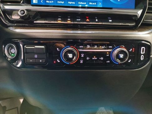 Used 2024 Chevrolet Silverado 1500 LT w/ Protection Package AWD/4WD image 15
