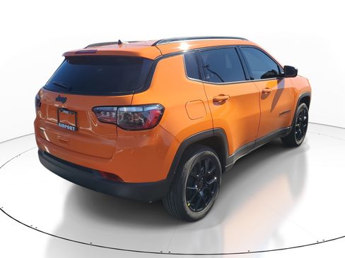 New 2026 Jeep Compass Latitude image 4