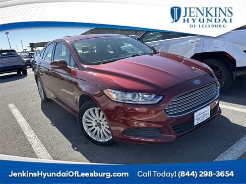 Used 2014 Ford Fusion SE image 1