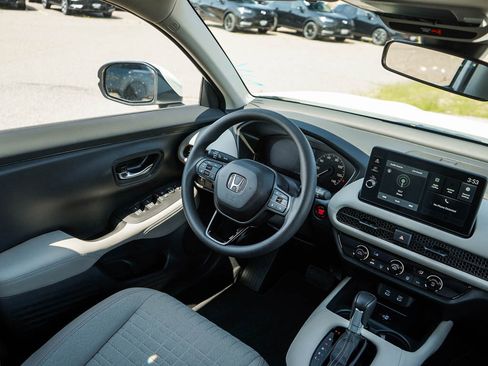 New 2026 Honda HR-V LX image 13