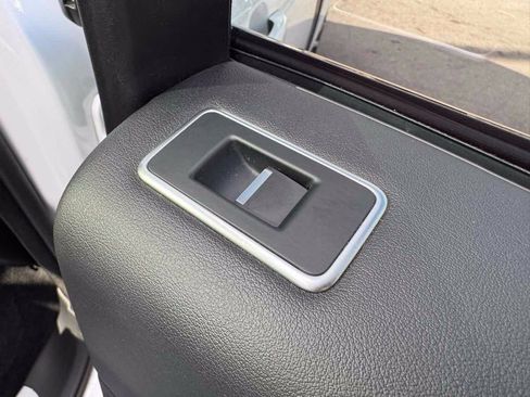 Used 2017 Land Rover Range Rover HSE AWD/4WD image 40